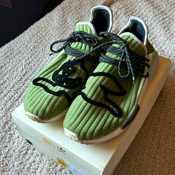Pharrell Williams HU NMD sz 11 - Picture 1 of 4